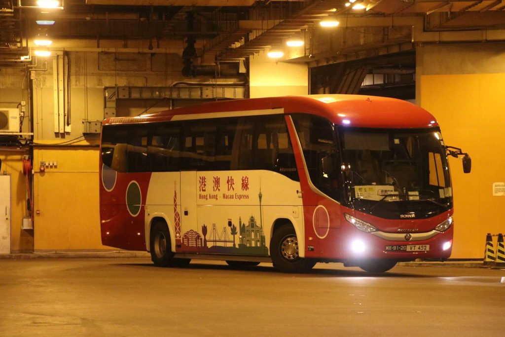 港澳快線直通巴士往來港澳